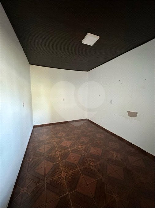 Casa à venda com 2 quartos em Jardim das Rosas, Ponta Porã, MS