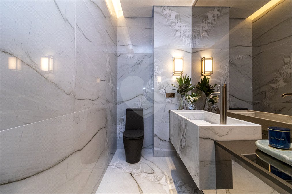 Apartamento à venda com 4 suítes em Jardim Guedala, São Paulo, SP