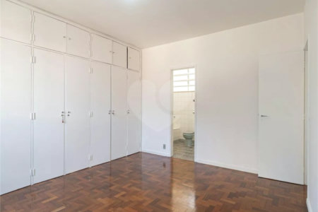 Apartamento à venda com 4 quartos, sendo 1 suíte, em Pinheiros, São Paulo, SP