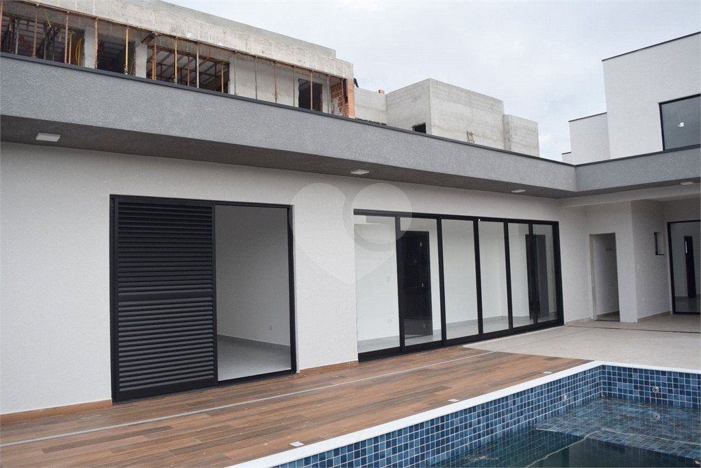 Casa à venda com 4 quartos, sendo 3 suítes, em Condomínio Residencial Reserva Ecológica Atibaia, Atibaia, SP