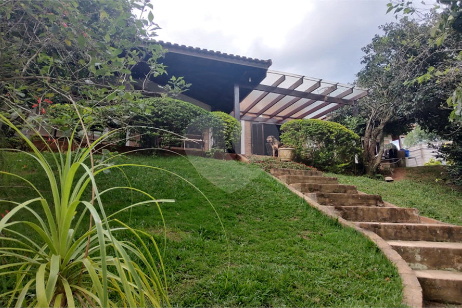 Casa à venda com 4 suítes no condomínio Alpes de Mairiporã, Mairiporã - SP