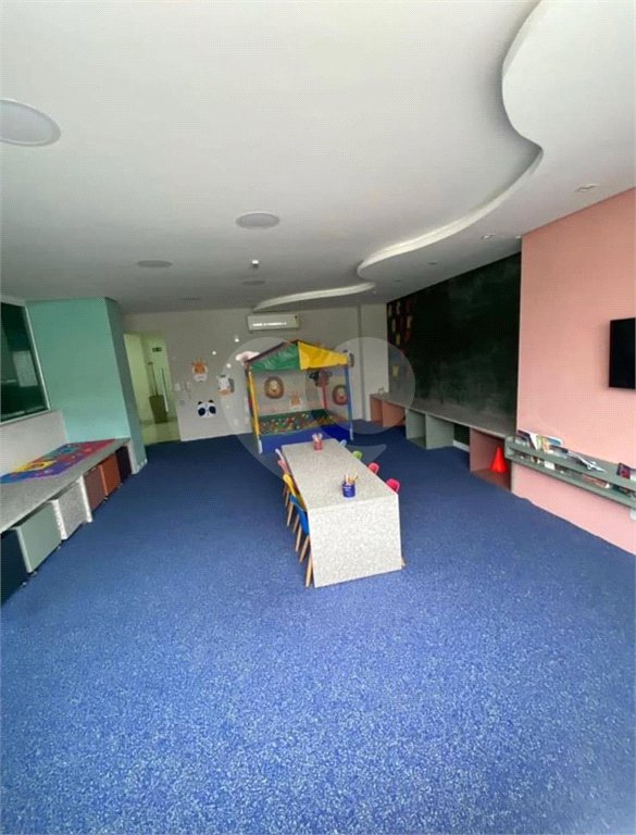 Apartamento à venda com 2 quartos, sendo 1 suíte, no Centro, Mongaguá, SP