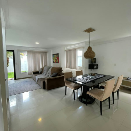 Casa à venda com 3 quartos, sendo 1 suíte, em Orla Norte, Porto Seguro - BA