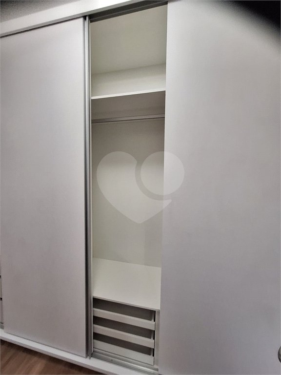 Apartamento à venda com 3 suítes em Vila Anastácio, São Paulo, SP