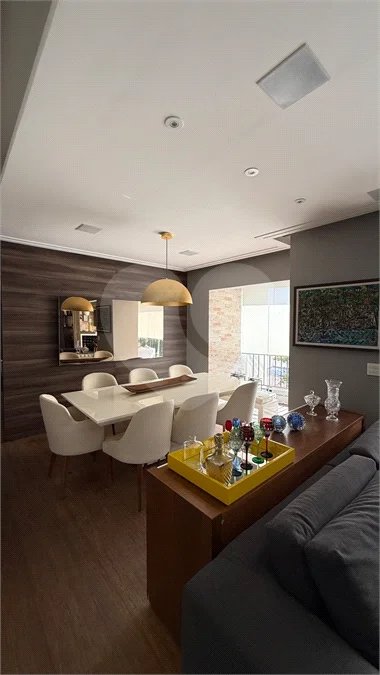 Apartamento totalmente mobiliado, com 02 suítes, 2 vagas de garagem 112m² a venda Vila Mascote.