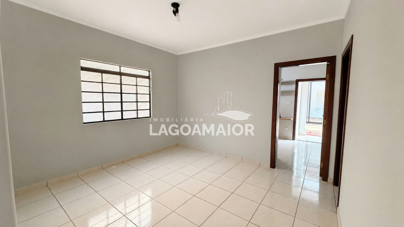 Casa à venda com 3 quartos, sendo 1 suíte,  em Vila Nova, Três Lagoas, MS