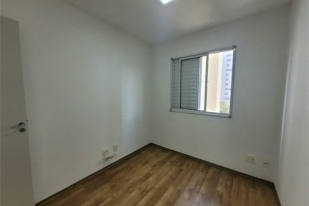 Apartamento à venda com 2 quartos em Vila Anastácio, São Paulo, SP