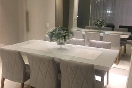 Apartamento à venda com 4 suítes em Vila Oliveira, Mogi das Cruzes, SP