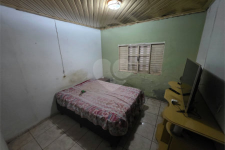Casa para reforma terreno de 300 m²