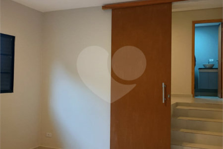 Belíssimo Sobrado com 3 Quartos e 135m² A/C à Venda no Jardim Alvinópolis - Atibaia
