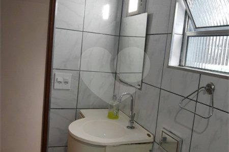 Sobrado à venda com 3 quartos, sendo 1 suíte, em Jardim Helga, São Paulo, SP