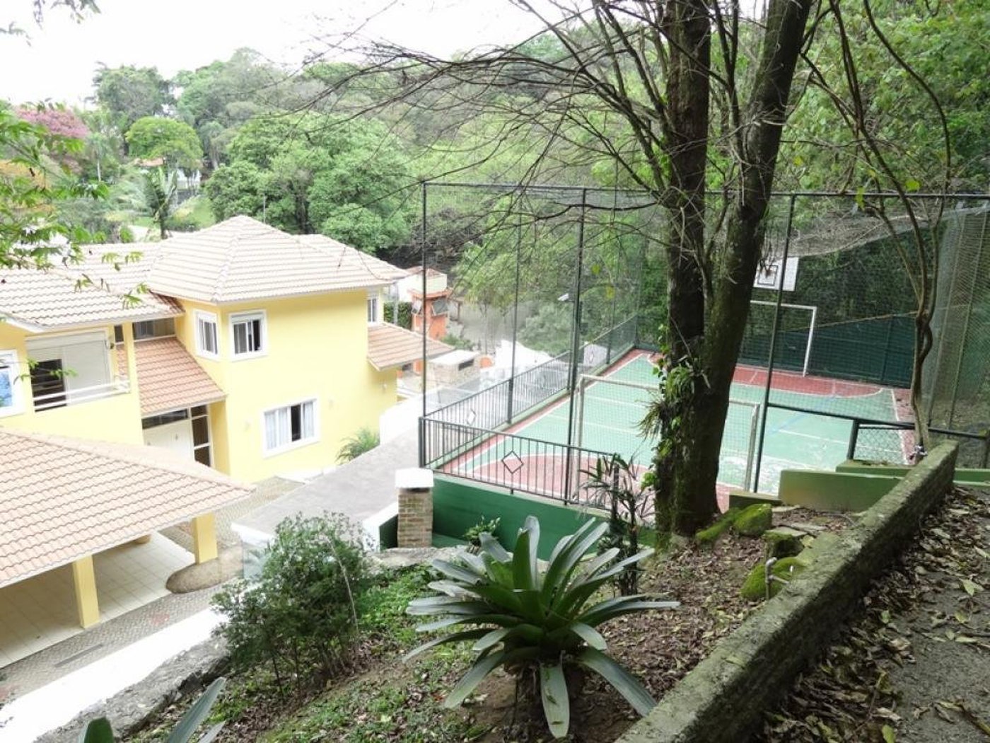 Casa à venda com 4 suítes no condomínio Jardim Ibiratiba, São Paulo - SP
