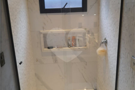 Casa à venda com 3 suítes no condomínio Reserva Real, Paulínia - SP