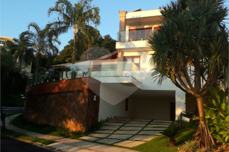 Casa à venda com 4 suítes no condomínio Jardim Vila Paradiso, Indaiatuba - SP