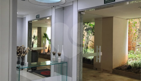 Apartamento para alugar com 3 quartos, sendo 1 suíte,  em Lar São Paulo, São Paulo, SP