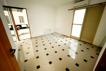 Casa à venda com 2 quartos, sendo 1 suíte, no condomínio Residencial Dona Lilla, Itu - SP