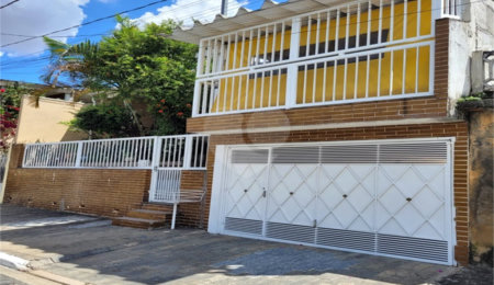Casa Térrea à venda com 5 quartos, sendo 2 suítes,  em Jardim Aricanduva, São Paulo, SP
