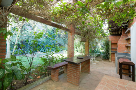 Casa Térrea à venda com 5 quartos, sendo 2 suítes, em Alto da Boa Vista, São Paulo, SP