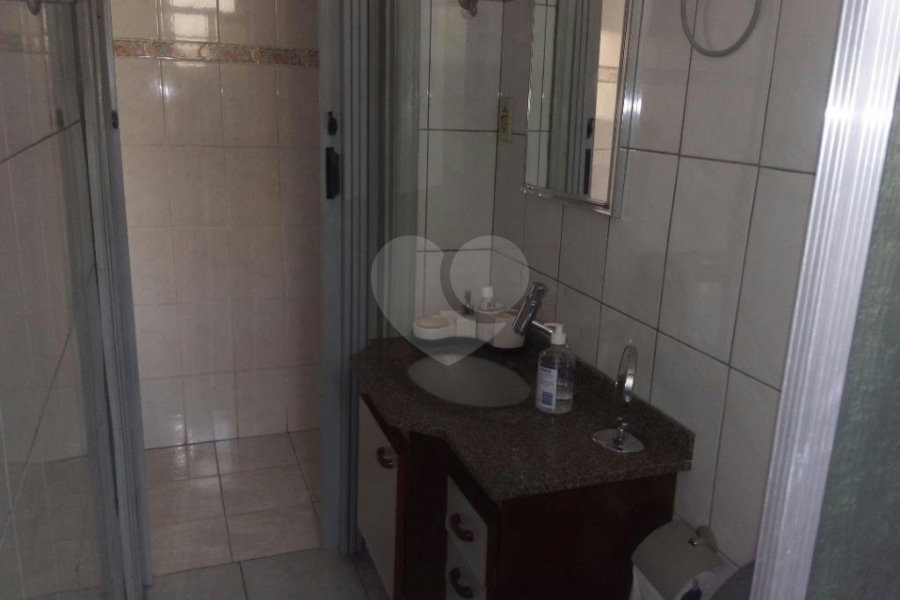 Casa à venda com 3 quartos em Carandiru, São Paulo, SP