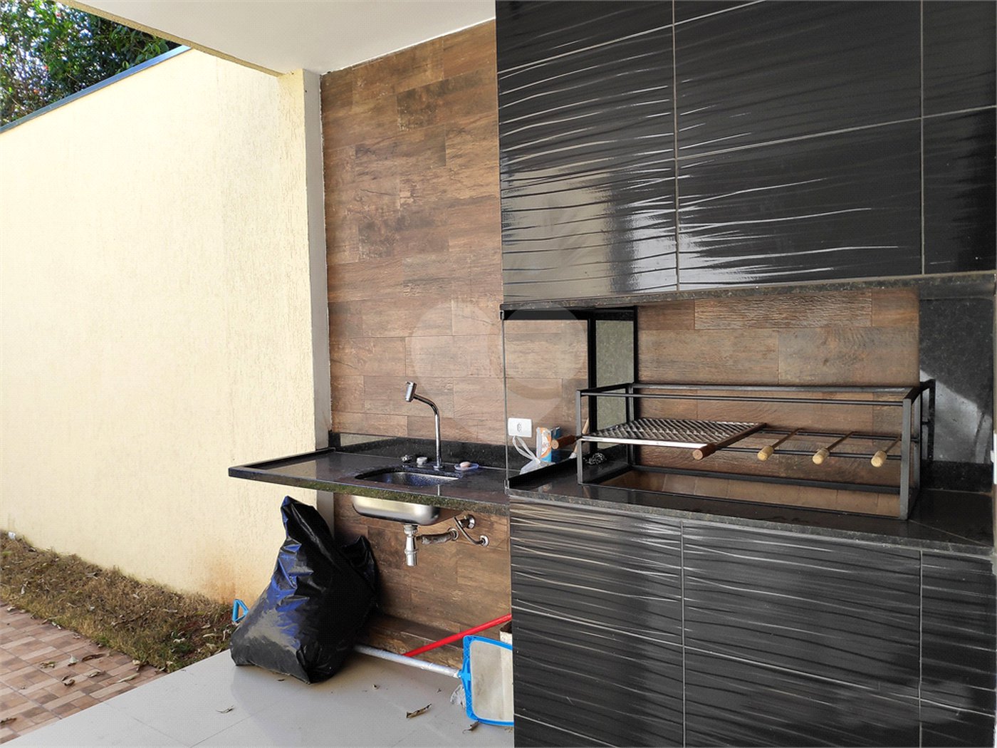 Casa para alugar com 4 suítes no condomínio Milenium, São Paulo - SP