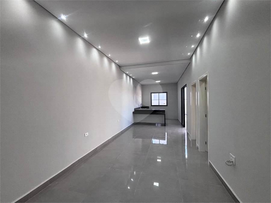 Casa à venda com 3 suítes no condomínio Helena Maria, Sorocaba - SP