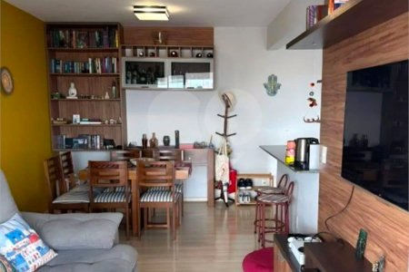 Apartamento à venda com 3 quartos, sendo 1 suíte, em Jardim Esmeralda, São Paulo, SP