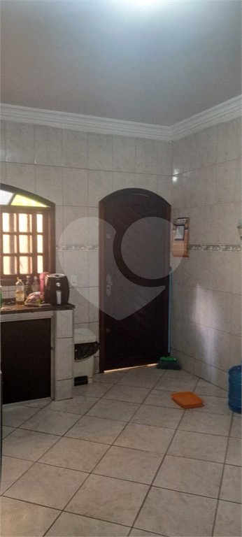 Casa à venda com 3 quartos, sendo 1 suíte, em Jardim dos Ipês, Suzano, SP