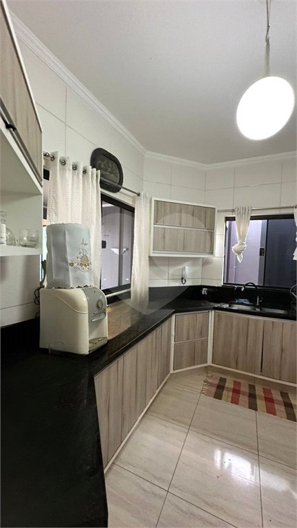 Casa à venda com 3 quartos, sendo 1 suíte,  no Centro, Ponta Porã, MS