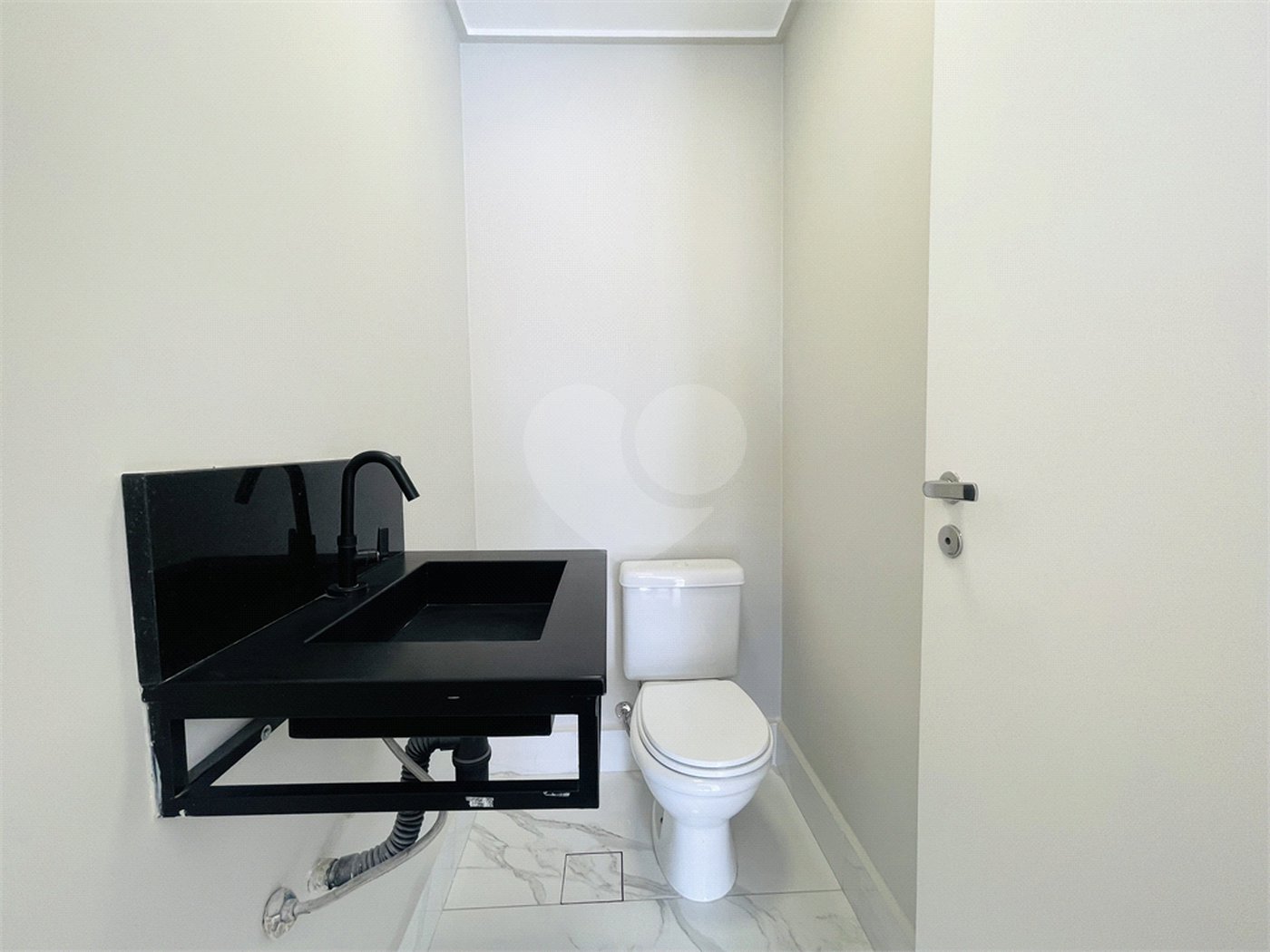 Apartamento à venda com 3 suítes em Vila Gilda, Santo André, SP
