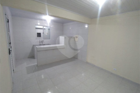 Casa de Vila para alugar com 2 quartos, sendo 1 suíte, em Tucuruvi, São Paulo, SP
