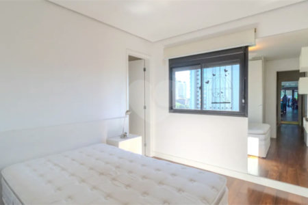 Apartamento à venda com 4 quartos, sendo 3 suítes, em Cidade Monções, São Paulo, SP