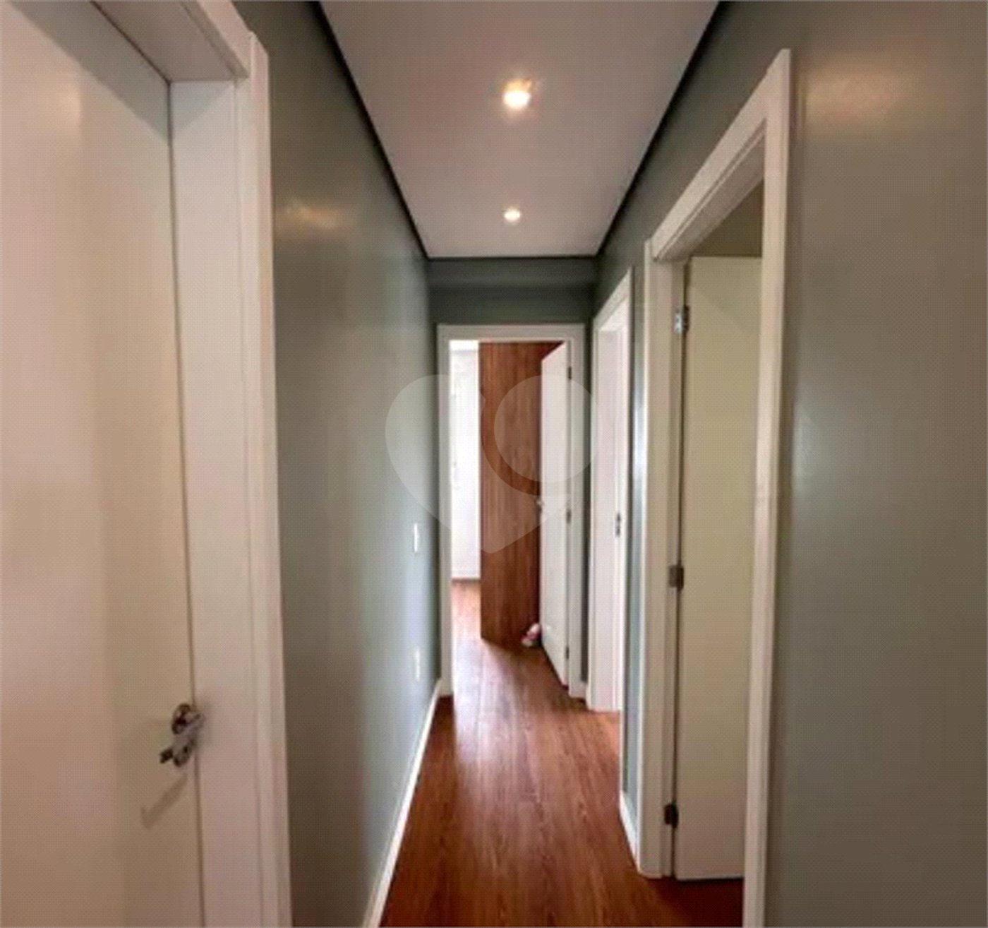 Apartamento à venda com 3 quartos, sendo 1 suíte,  em Santa Teresinha, São Paulo, SP