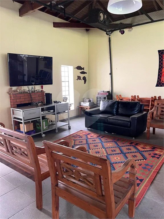 Casa à venda com 6 quartos, sendo 3 suítes, em Chácara Malota, Jundiaí, SP