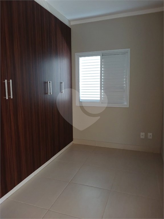 Casa à venda com 3 quartos, sendo 1 suíte, no condomínio Residencial Belle Ville Itaycy, Indaiatuba - SP