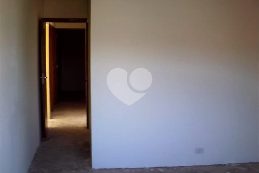 Sobrado à venda com 3 quartos, sendo 1 suíte, em Tremembé, São Paulo, SP