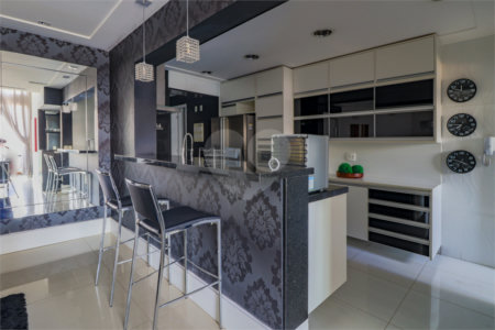 Apartamento à venda com 3 quartos, sendo 2 suítes,  em Cidade Monções, São Paulo, SP
