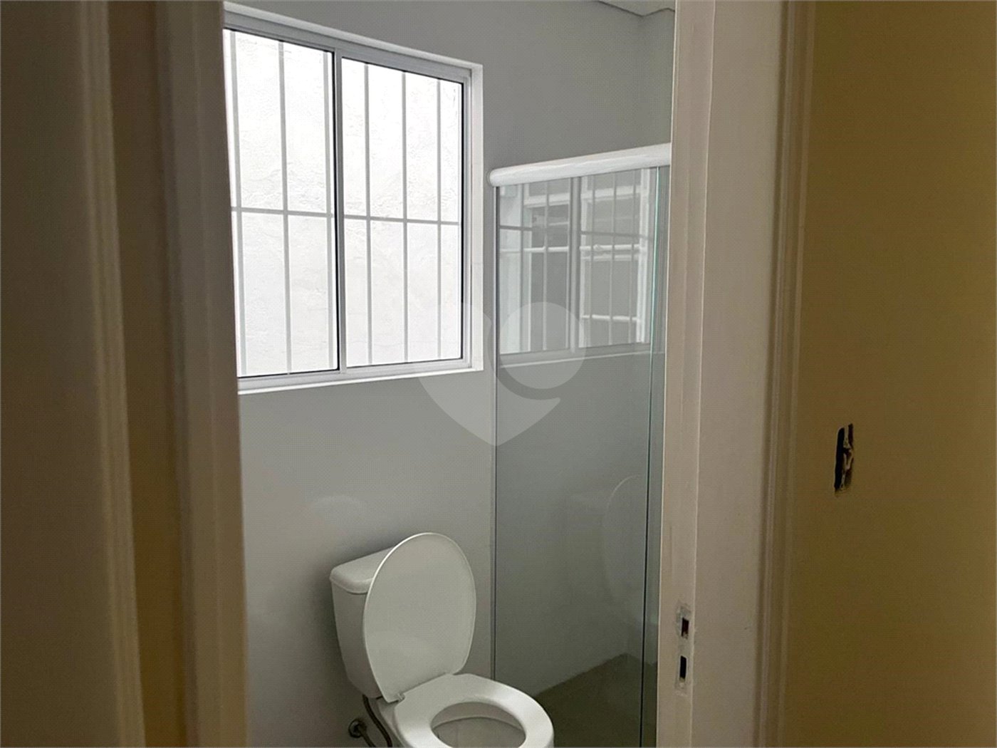 Sobrado à venda ou para alugar com 4 quartos, sendo 1 suíte, em Santana, São Paulo, SP