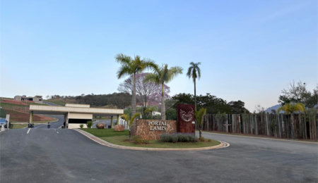 Terreno à venda no condomínio Portal Lamis I, Atibaia - SP