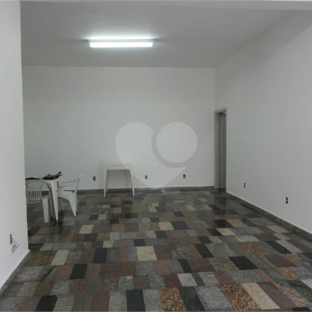 Salão para alugar no Centro, Salto, SP