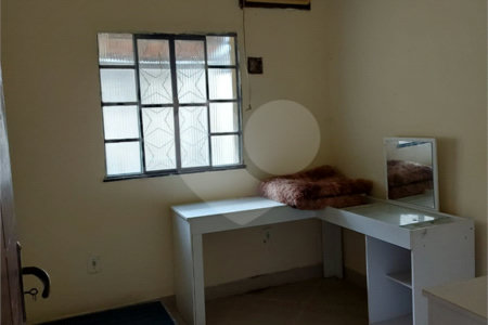 Casa à venda com 3 quartos em Campo Grande, Rio de Janeiro, RJ