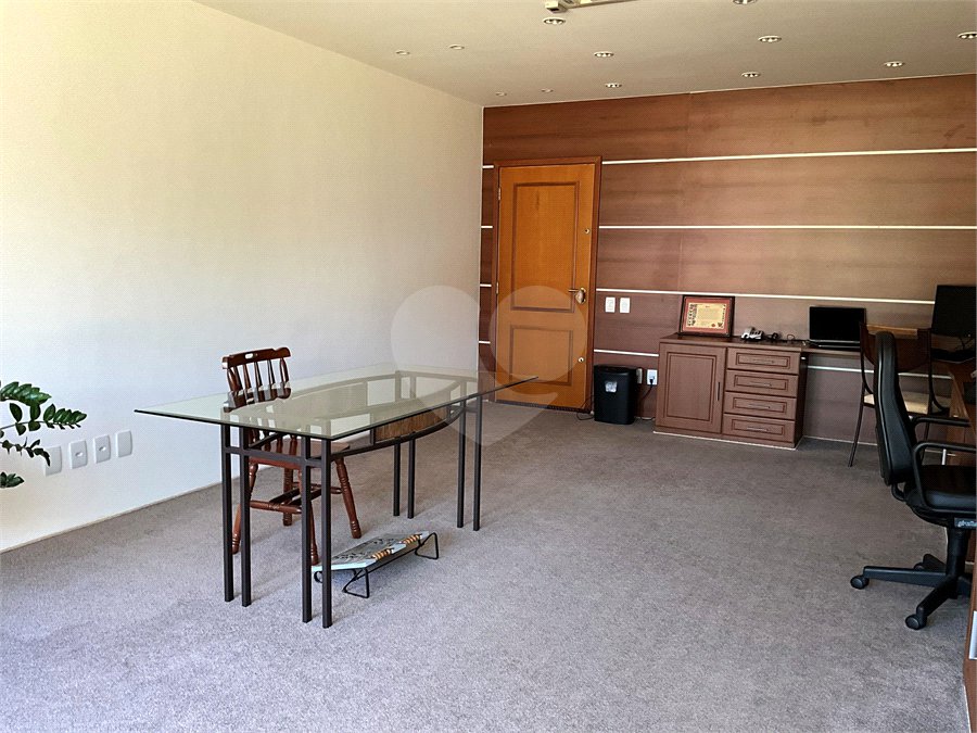 Casa à venda com 6 quartos, sendo 5 suítes, no condomínio City Castelo, Itu - SP