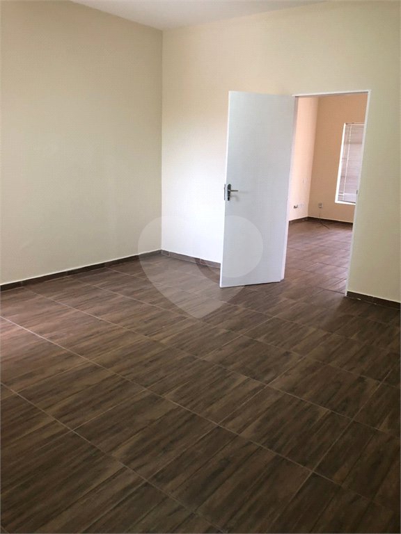 Casa à venda com 1 suíte no Centro, Vinhedo, SP