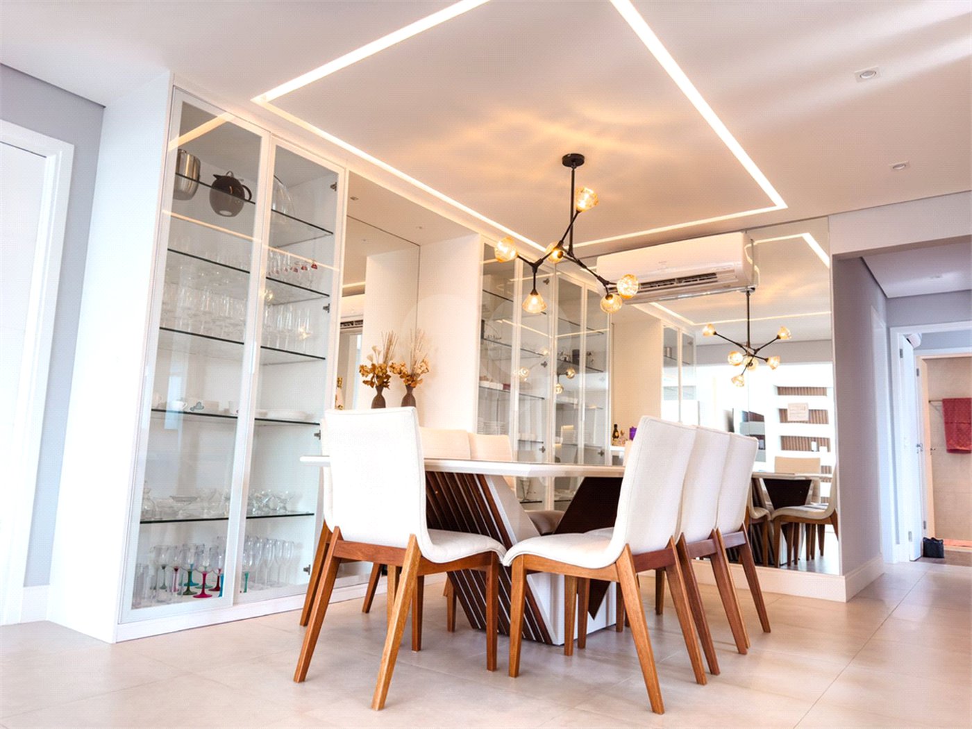 Apartamento à venda com 3 suítes em Vila Andrade, São Paulo, SP