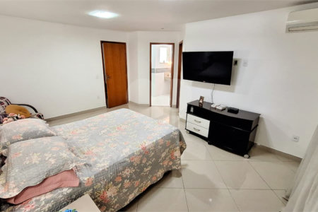 Casa à venda com 2 suítes no condomínio Residencial Vale das Palmeiras, Rio de Janeiro - RJ