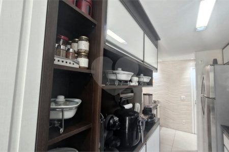 Apartamento à venda com 3 quartos, sendo 1 suíte, em Jardim das Vertentes, São Paulo, SP