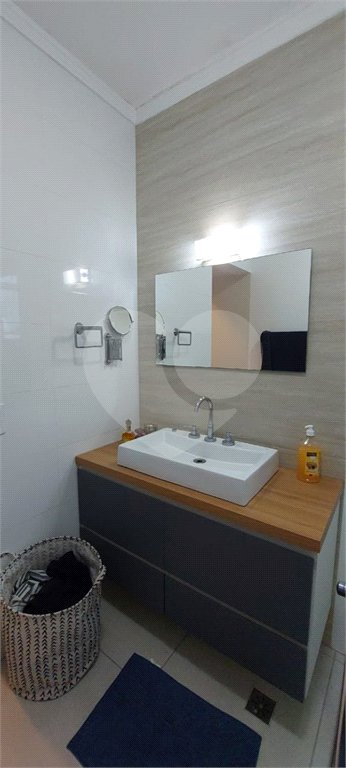 Casa para alugar com 4 quartos, sendo 3 suítes,  no condomínio Figueira Garden, Atibaia - SP