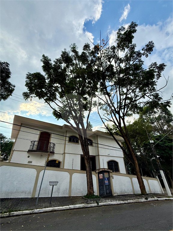 Sobrado à venda com 4 quartos, sendo 3 suítes, em Palmas do Tremembé, São Paulo, SP