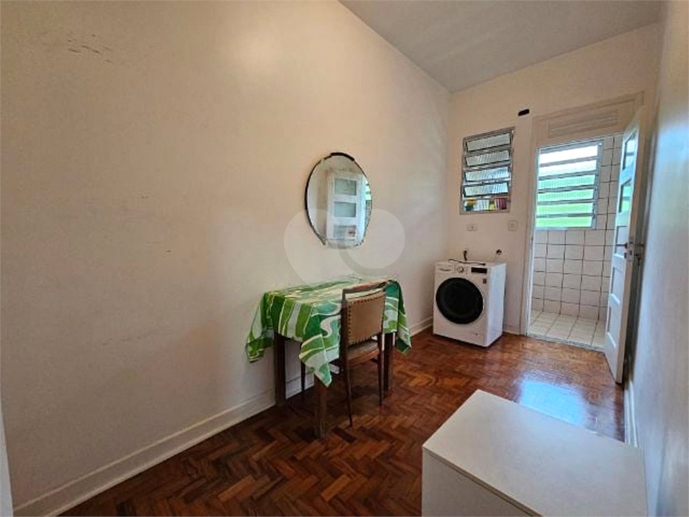 Apartamento à venda com 4 quartos em Pitangueiras, Guarujá, SP