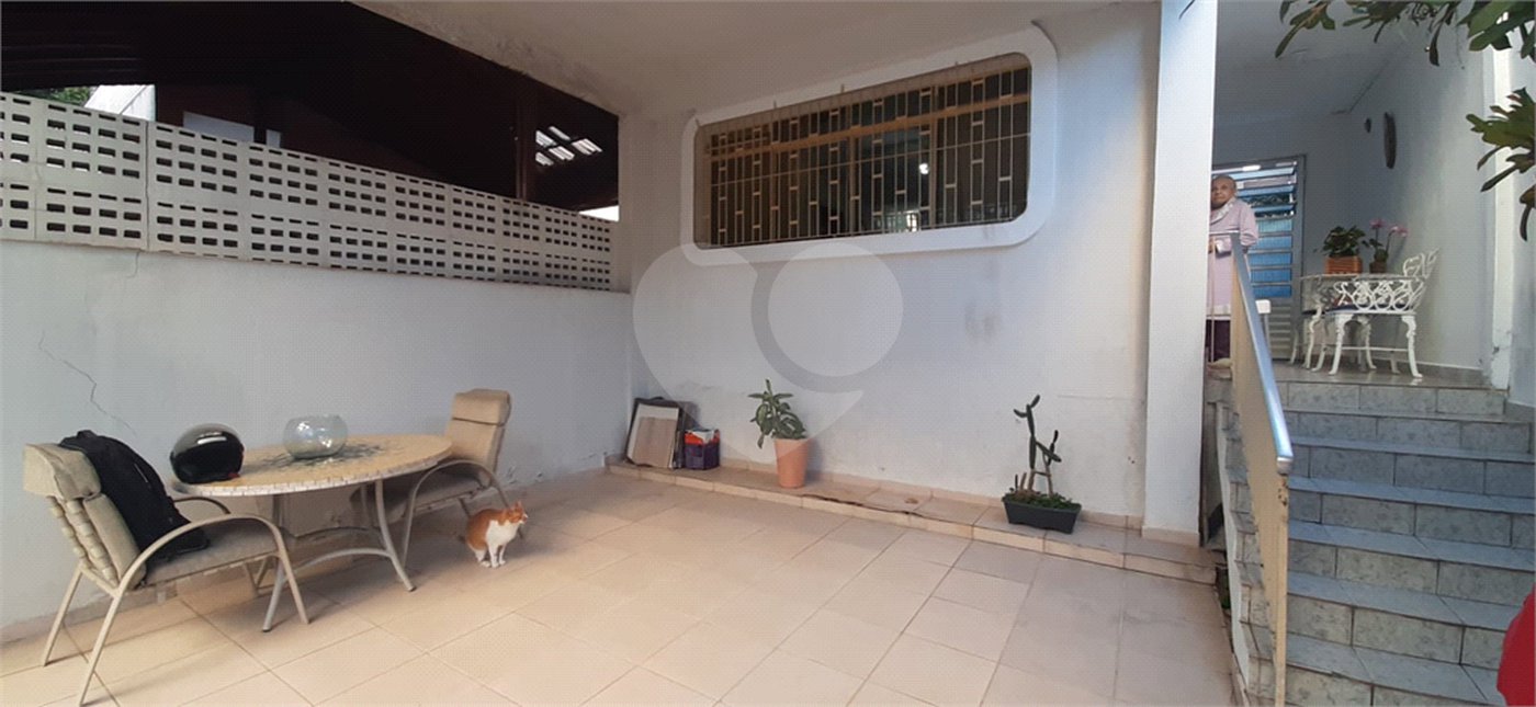 Sobrado à venda com 4 quartos em Santana, São Paulo, SP