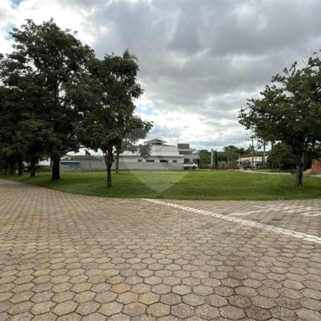 Terreno à venda no condomínio Vivendas do Lago, Sorocaba - SP